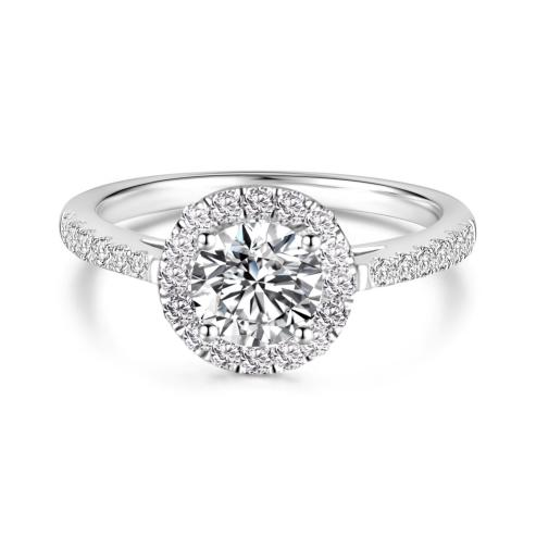 Luxurious Halo Diamond Ring