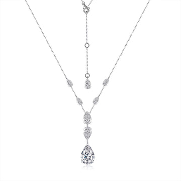 Shining Teardrop Diamond Necklace